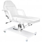 Kosmetologinis krėslas HYDRAULIC BASIC WHITE ON WHEELS