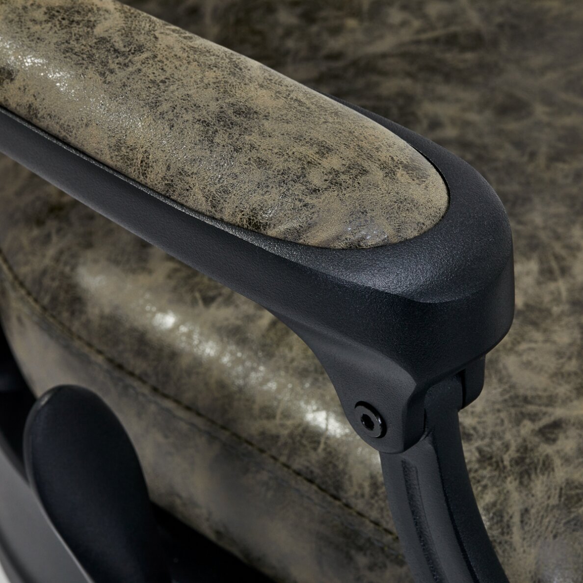 Parturituoli Barber Chair President Old Leather Green 5 Parturituoli Barber Chair President Old Leather Green 5