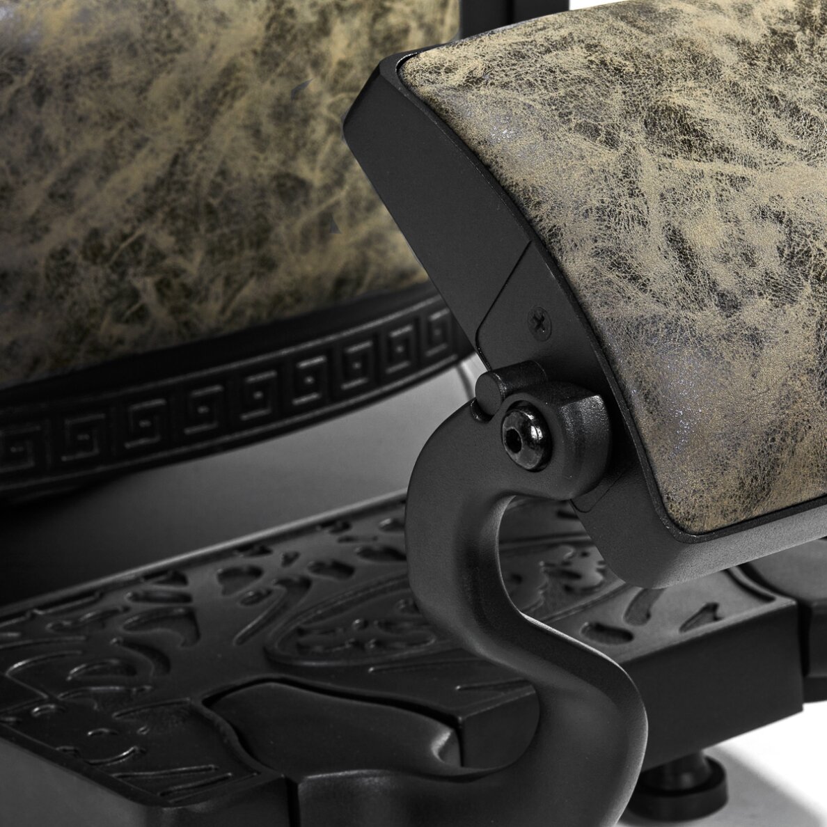 Parturituoli Barber Chair President Old Leather Green 10 Parturituoli Barber Chair President Old Leather Green 10