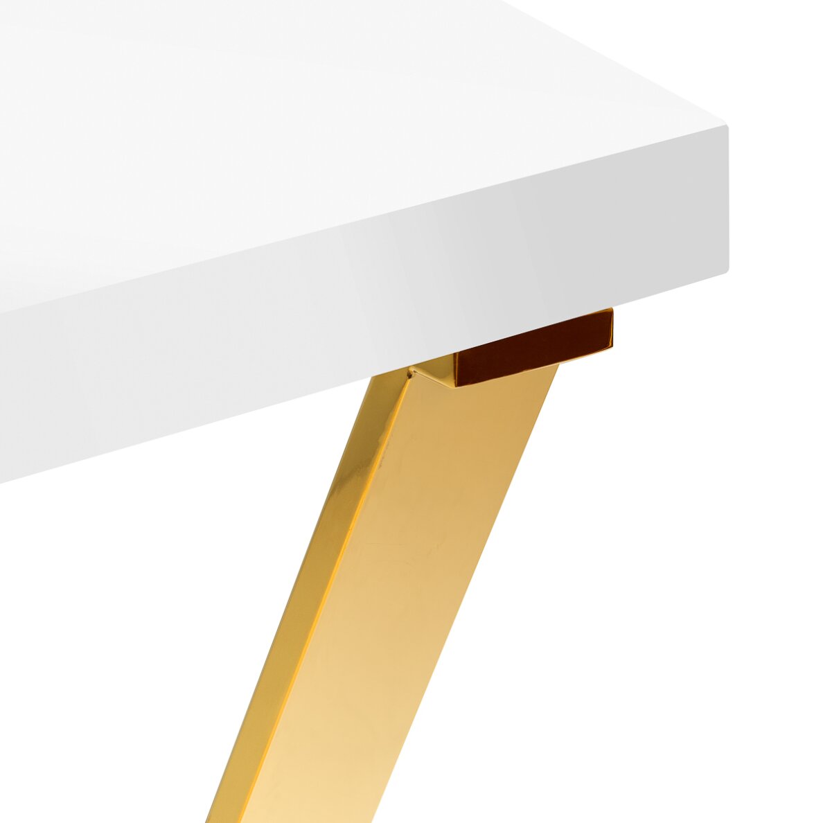 Manikyyripöytä pölynimurilla MOMO 04-GL 4