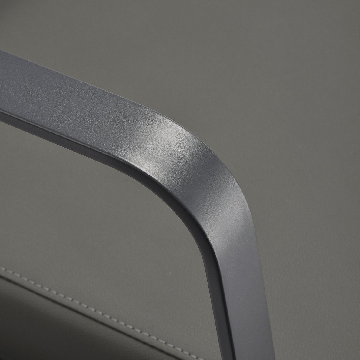 Friseurstuhl Gabbiano Porto Grey 4