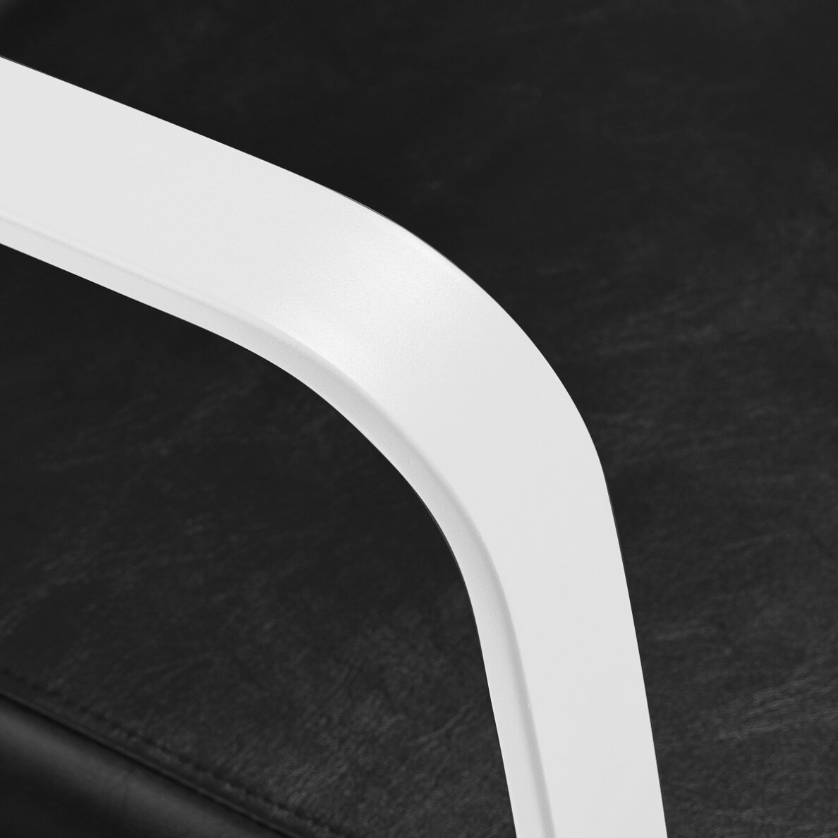 Barber chair Gabbiano Porto White and Black 4 Barber chair Gabbiano Porto White and Black 4