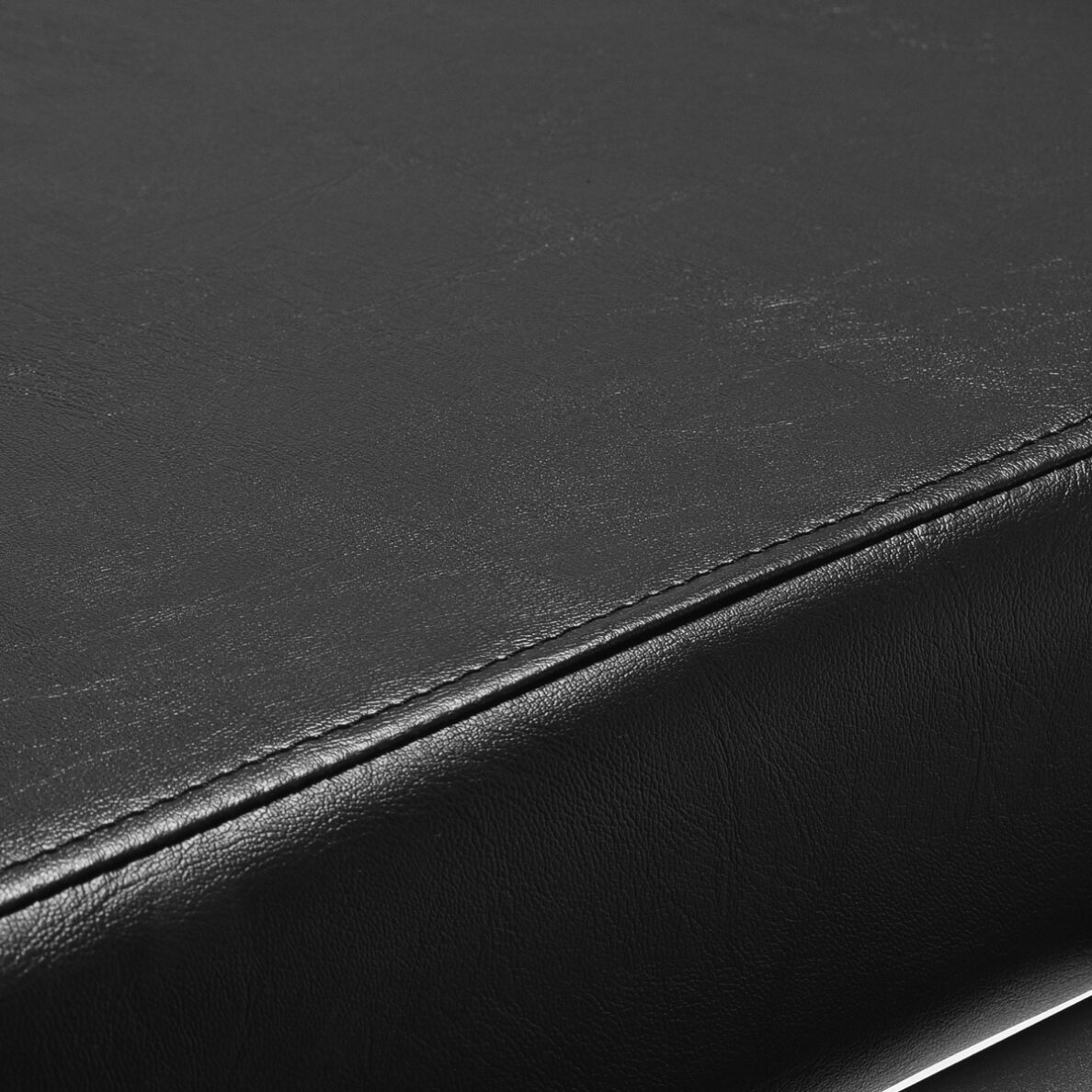 Barber chair Gabbiano Porto White and Black 6