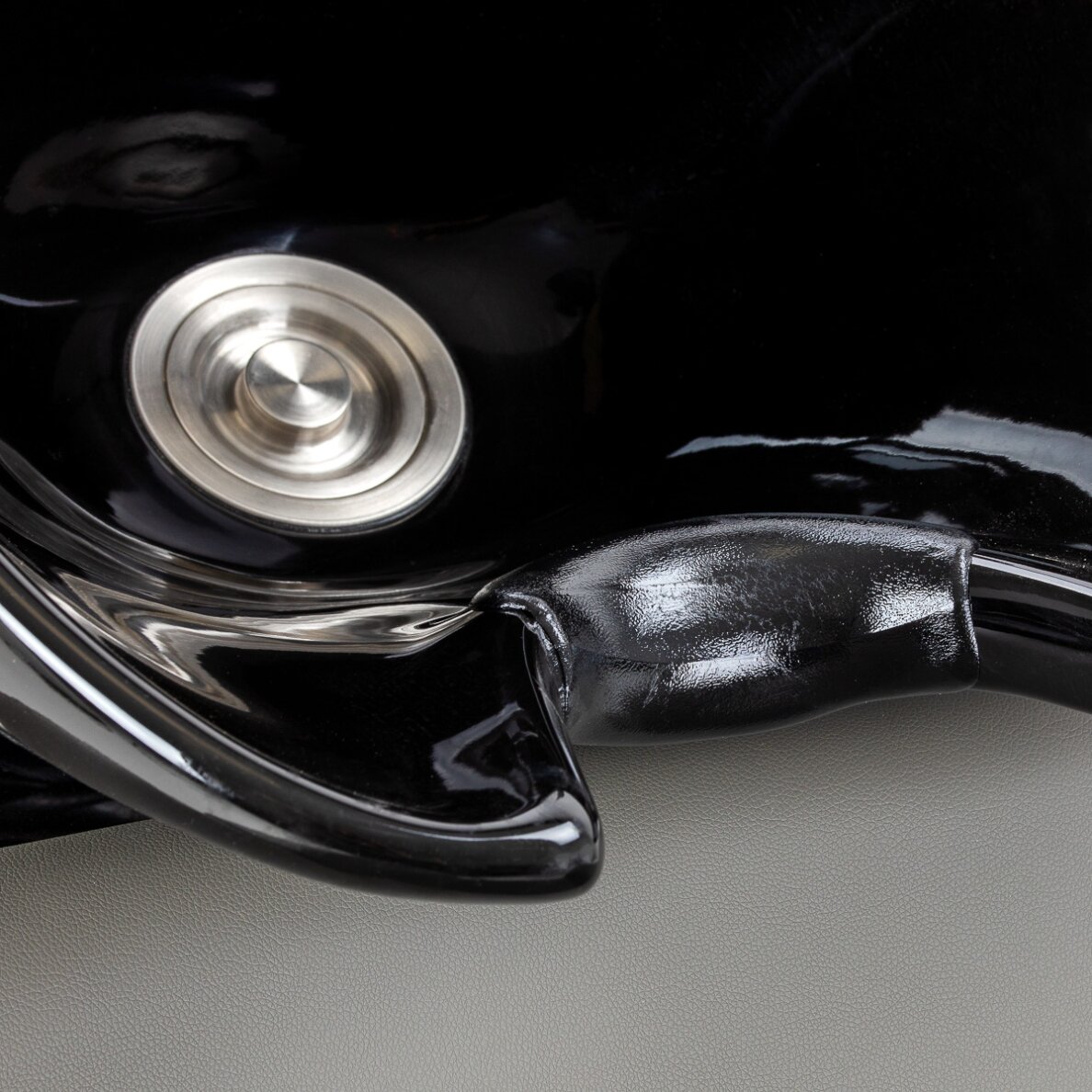 Barber izlietne Gabbiano Lucca pelēka 4