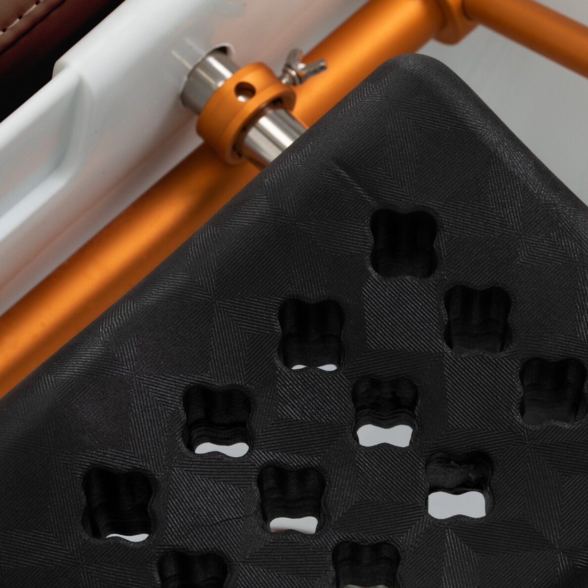 Plaukų plovimo gultas su Head SPA funkcija Gabbiano Maldives Brown 12 Plaukų plovimo gultas su Head SPA funkcija Gabbiano Maldives Brown 12