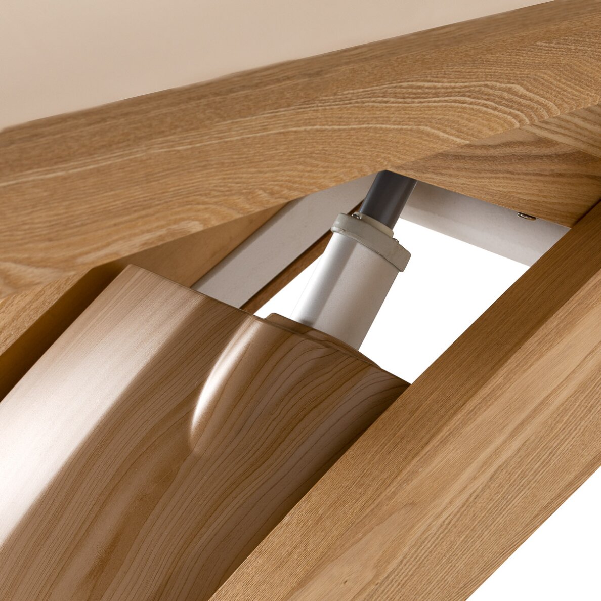 Cosmetic SPA bed Sillon Siesta cream and brown 12