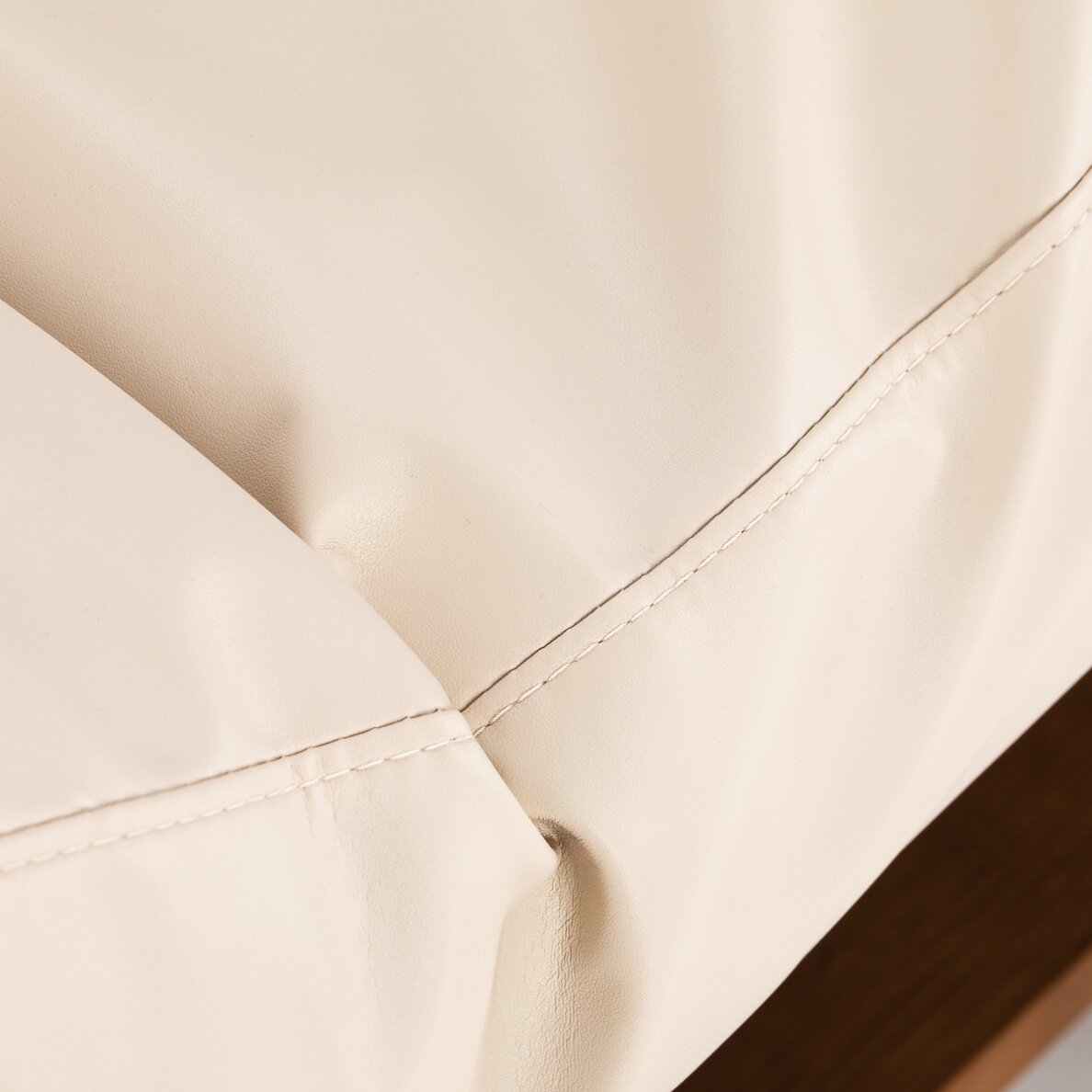 Cosmetic SPA bed Sillon Leisure Premium Plus cream 17 Cosmetic SPA bed Sillon Leisure Premium Plus cream 17