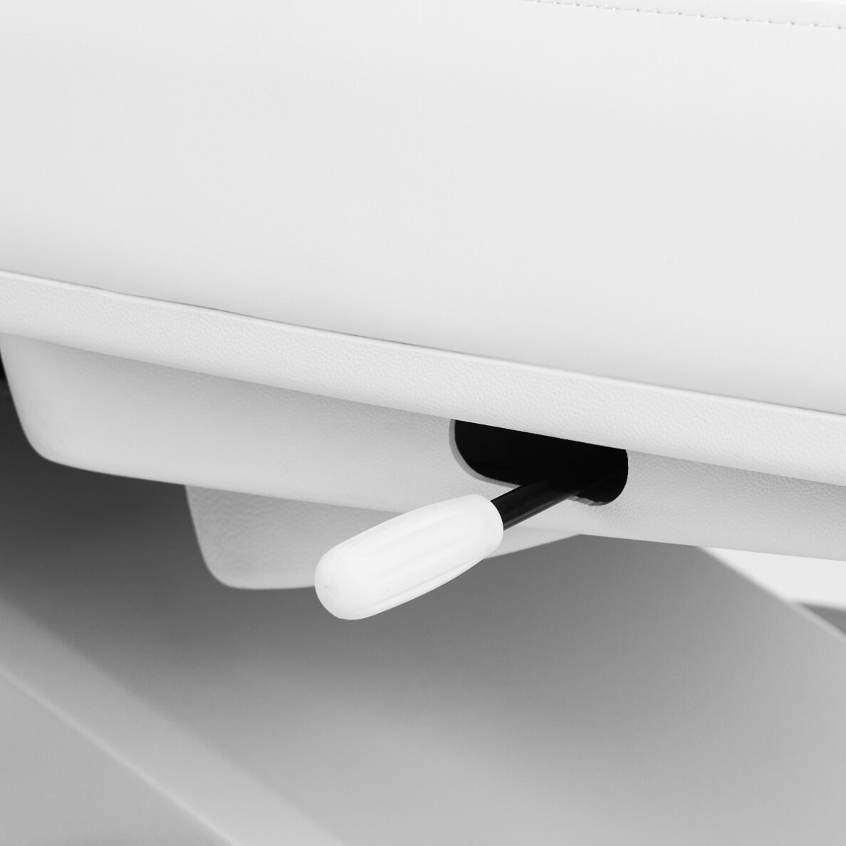 Elektrinis kosmetologinis krėslas Azzurro Lux Pedi 3M White 17