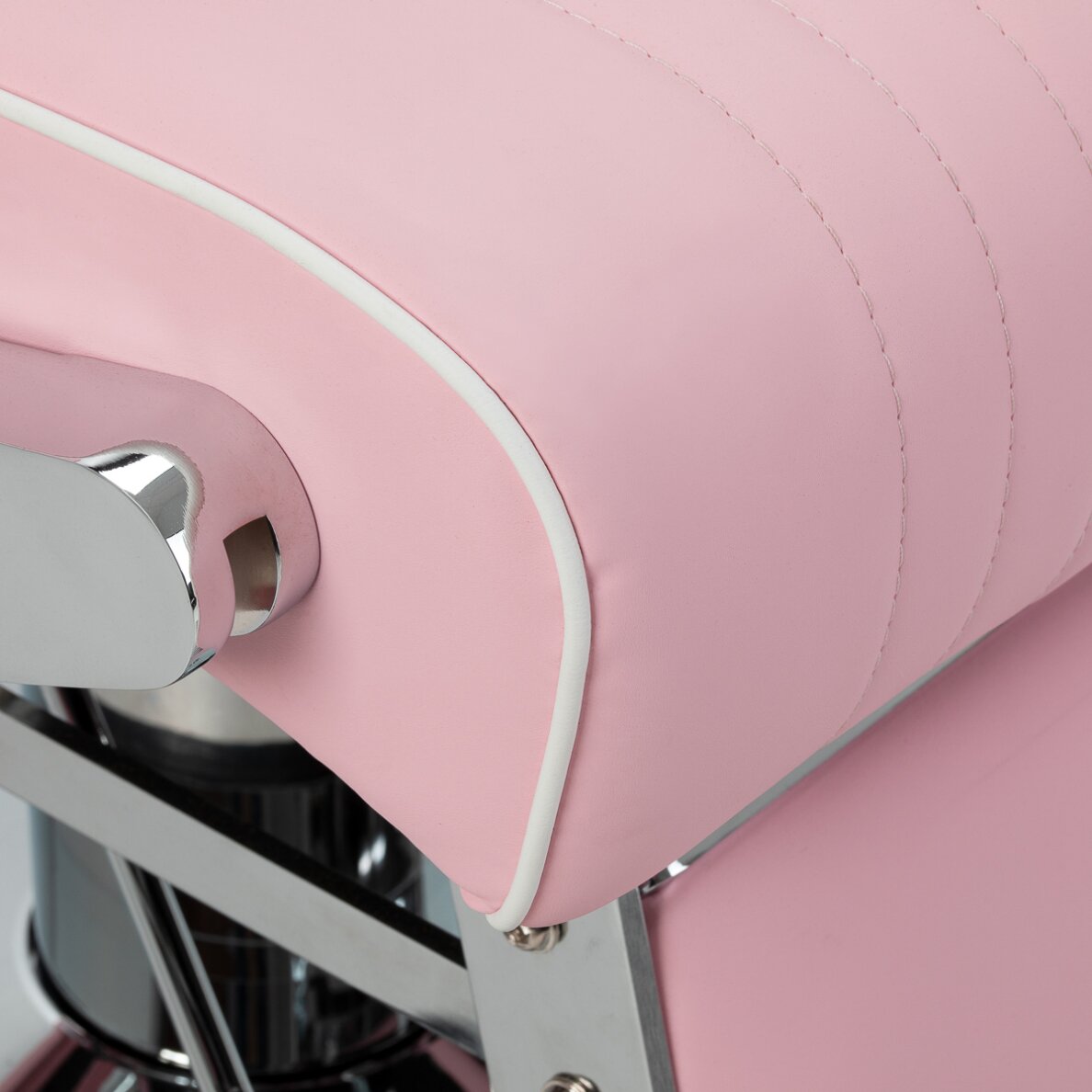 Barber chair Gabbiano Visionerio Pink and Chrome 9