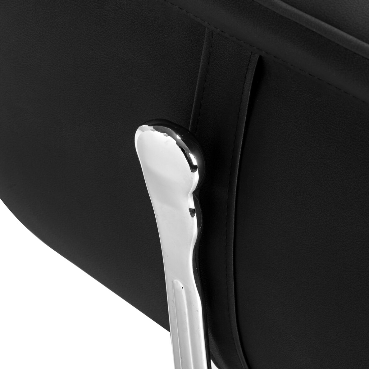 Fotel fryzjerski Athena Black 8 Fotel fryzjerski Athena Black 8