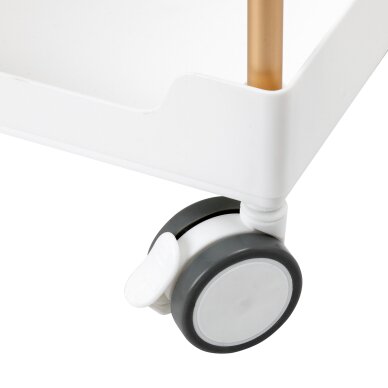 Kosmetologin vaunu 127 White 5