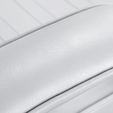 Kosmetoloģijas krēsls Sillon V2 210 Hydraullic White 13 Kosmetoloģijas krēsls Sillon V2 210 Hydraullic White 13