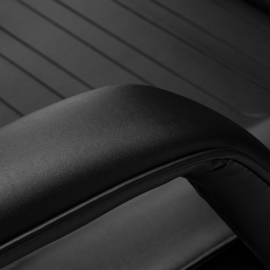 Kosmetologin tuoli Sillon V2 210 Hydraullic Black 15