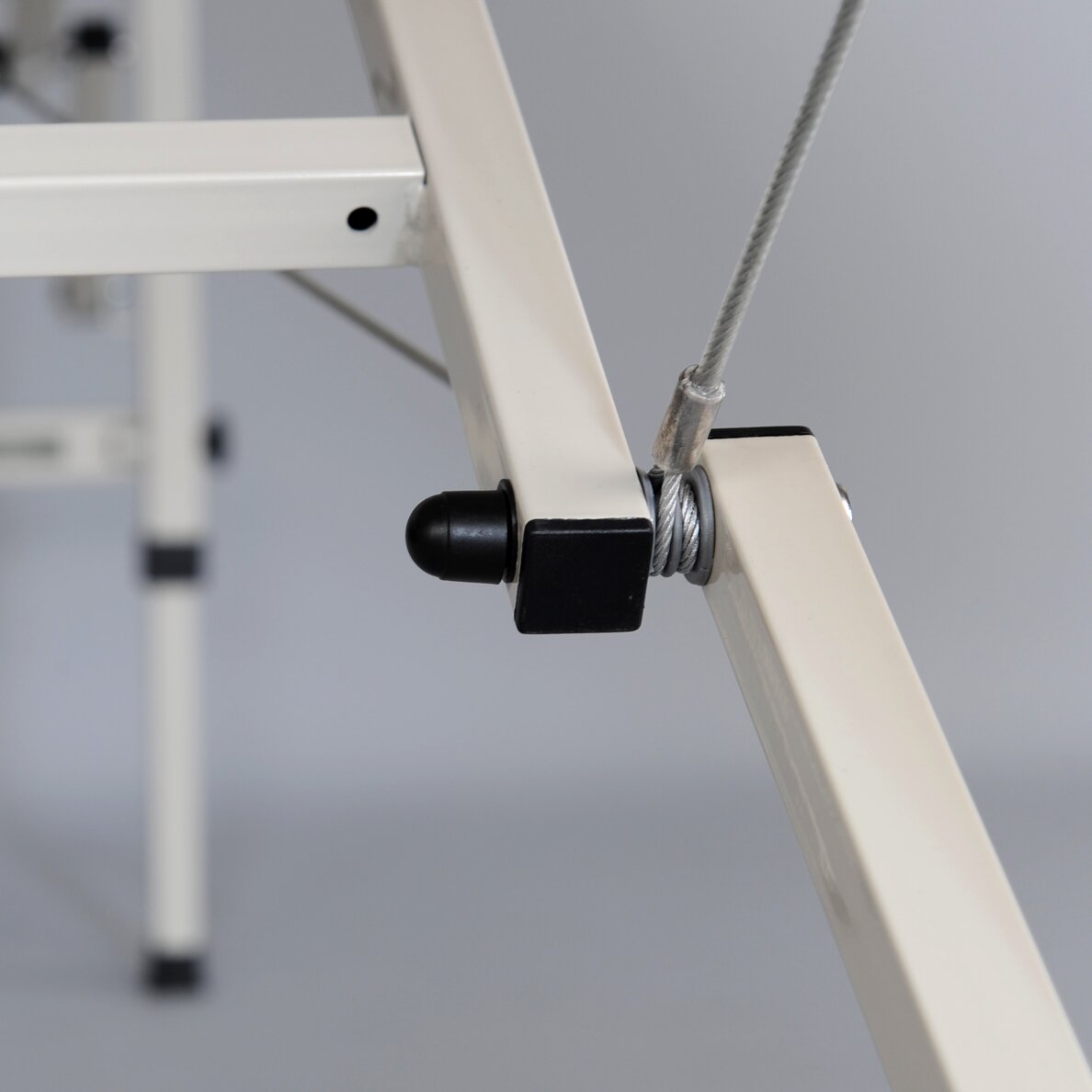 Kokkupandav massaažilaud AvenoLife Torina 2 Black (Standard Line) 3