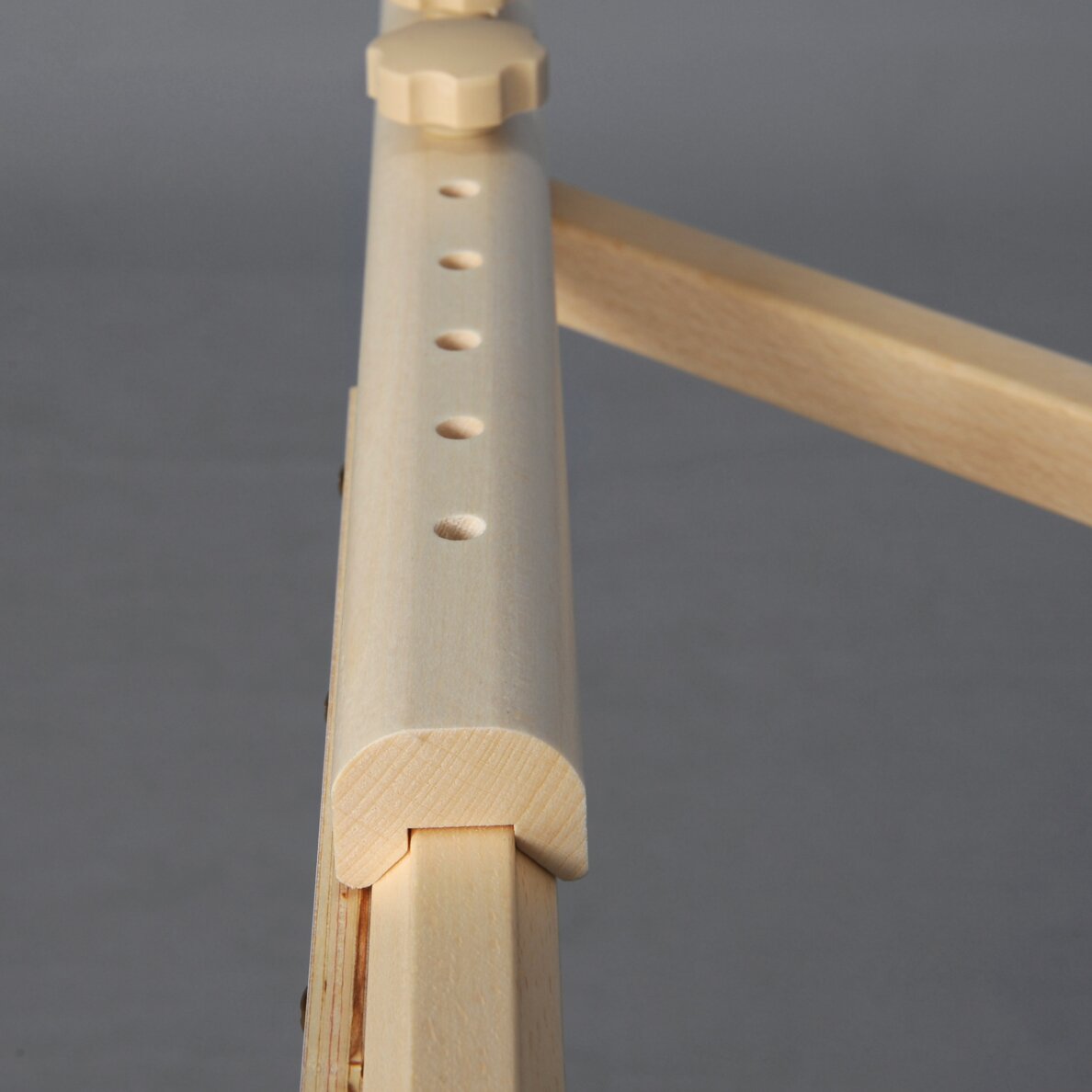 Masāžas galds grūtniecēm Olivia Soft Touch Beige 12 Masāžas galds grūtniecēm Olivia Soft Touch Beige 12