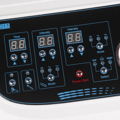 Microdermabrasion machine with sonophoresis, cavitation peeling and cold-edge function BR-2011 2