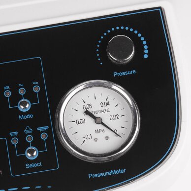 Microdermabrasion machine with sonophoresis, cavitation peeling and cold-edge function BR-2011 3