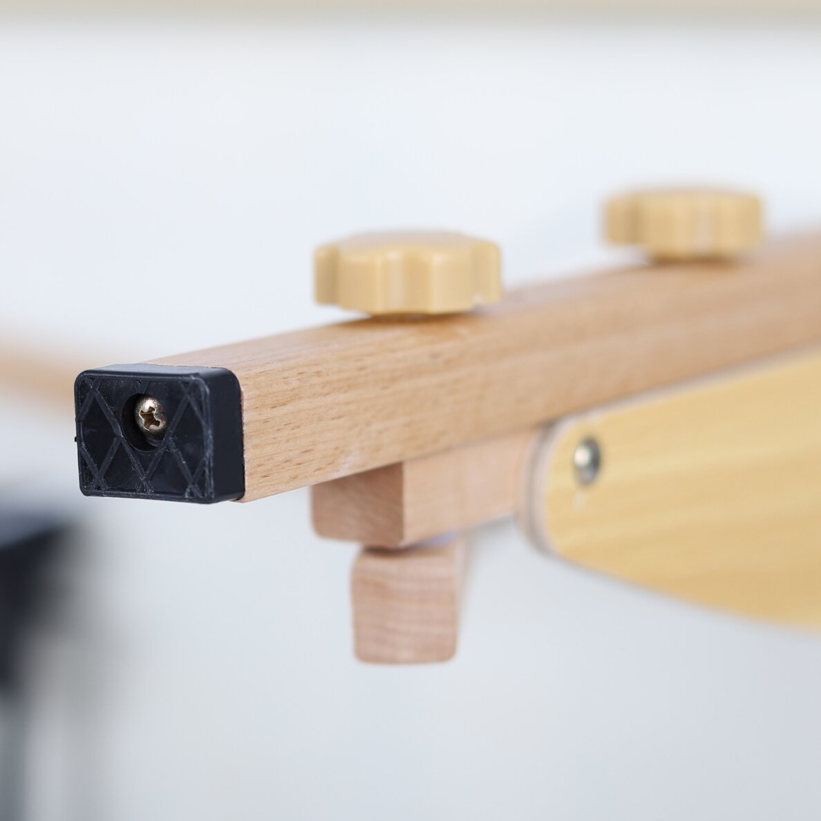 Sulankstomas masažo stalas AvenoLife Sonia 2 Beige (Economy Line) 10