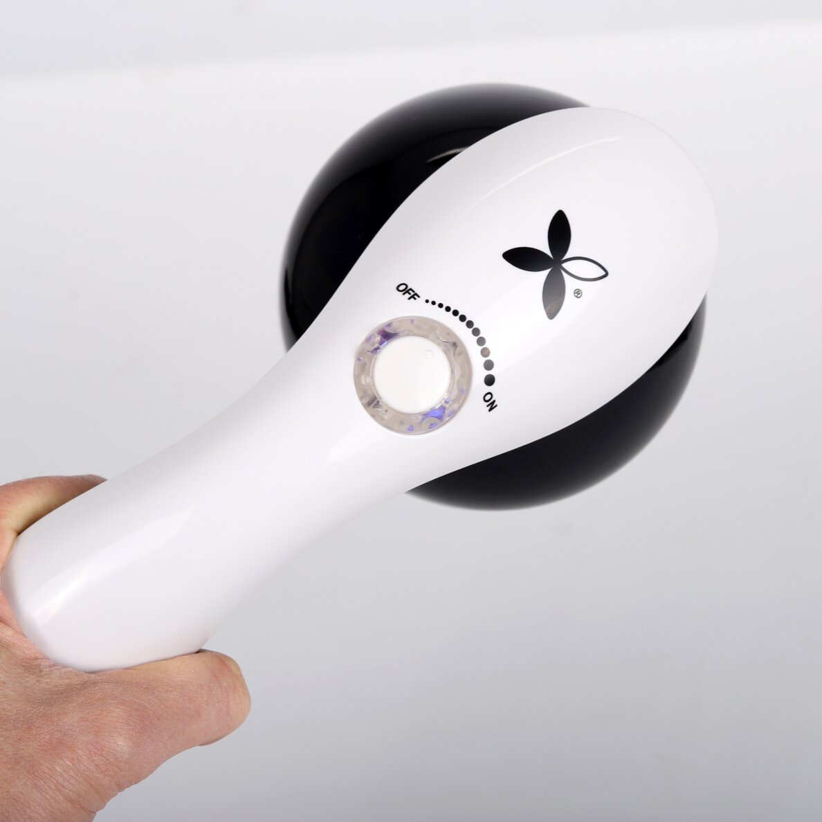 Anticeliulitinis kūno masažuoklis su 9 antgaliais ir infraraudonųjų spindulių funkcija 3 Anticeliulitinis kūno masažuoklis su 9 antgaliais ir infraraudonųjų spindulių funkcija 3