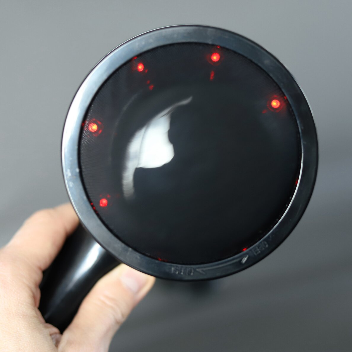 Anticeliulitinis kūno masažuoklis su 9 antgaliais ir infraraudonųjų spindulių funkcija 7