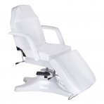 Kosmetoloģijas krēsls HYDRAULIC ARMCHAIR WHITE