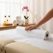 Medizinische Vliesstoffrolle 60cm×50 m, 15 g/m² (weiß) Medizinische Vliesstoffrolle 60cm×50 m, 15 g/m² (weiß)