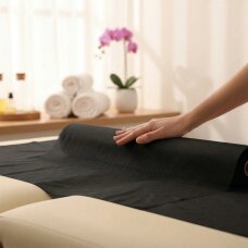 Neaustinė medicinos paklodė rulone 70cm×50 m, 18 g/m² (juoda)