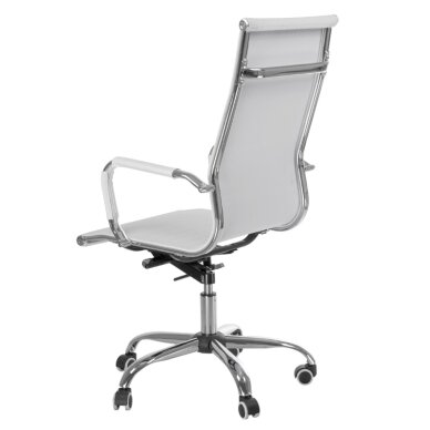 Krzesło biurowe na kółkach CorpoComfort BX-2035 White 2 Krzesło biurowe na kółkach CorpoComfort BX-2035 White 2