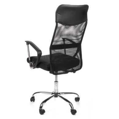Office chair on wheels OFFICE CHAIR BASIC BLACK 3 Office chair on wheels OFFICE CHAIR BASIC BLACK 3