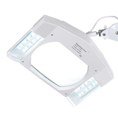 Kosmeetiline LED-lamp luubiga ratastel BN-208L 8D 2