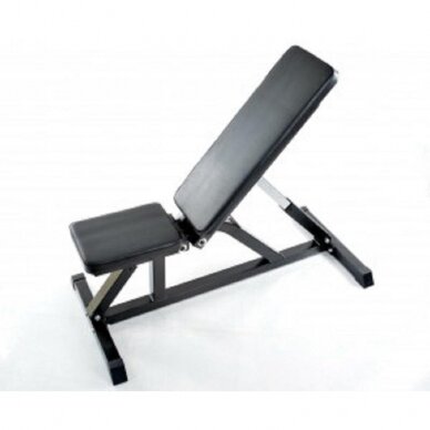 Fitness bench with adjustable back position