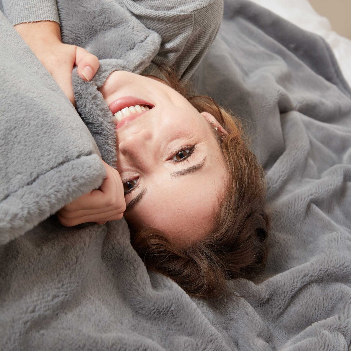 Elektrinė antklodė Lanaform Cocoon Plaid Ultra-soft Grey 160×120cm 11