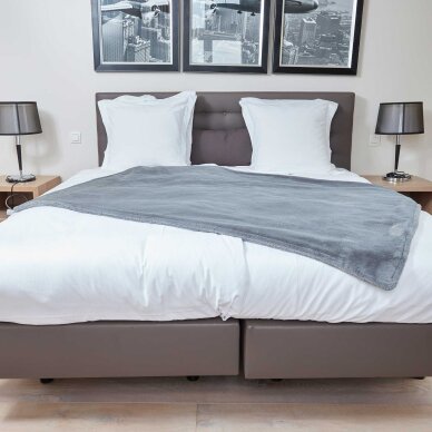 Lämmitettävä peitto Lanaform Cocoon Plaid Ultra-soft Grey 160×120cm 22 Lämmitettävä peitto Lanaform Cocoon Plaid Ultra-soft Grey 160×120cm 22