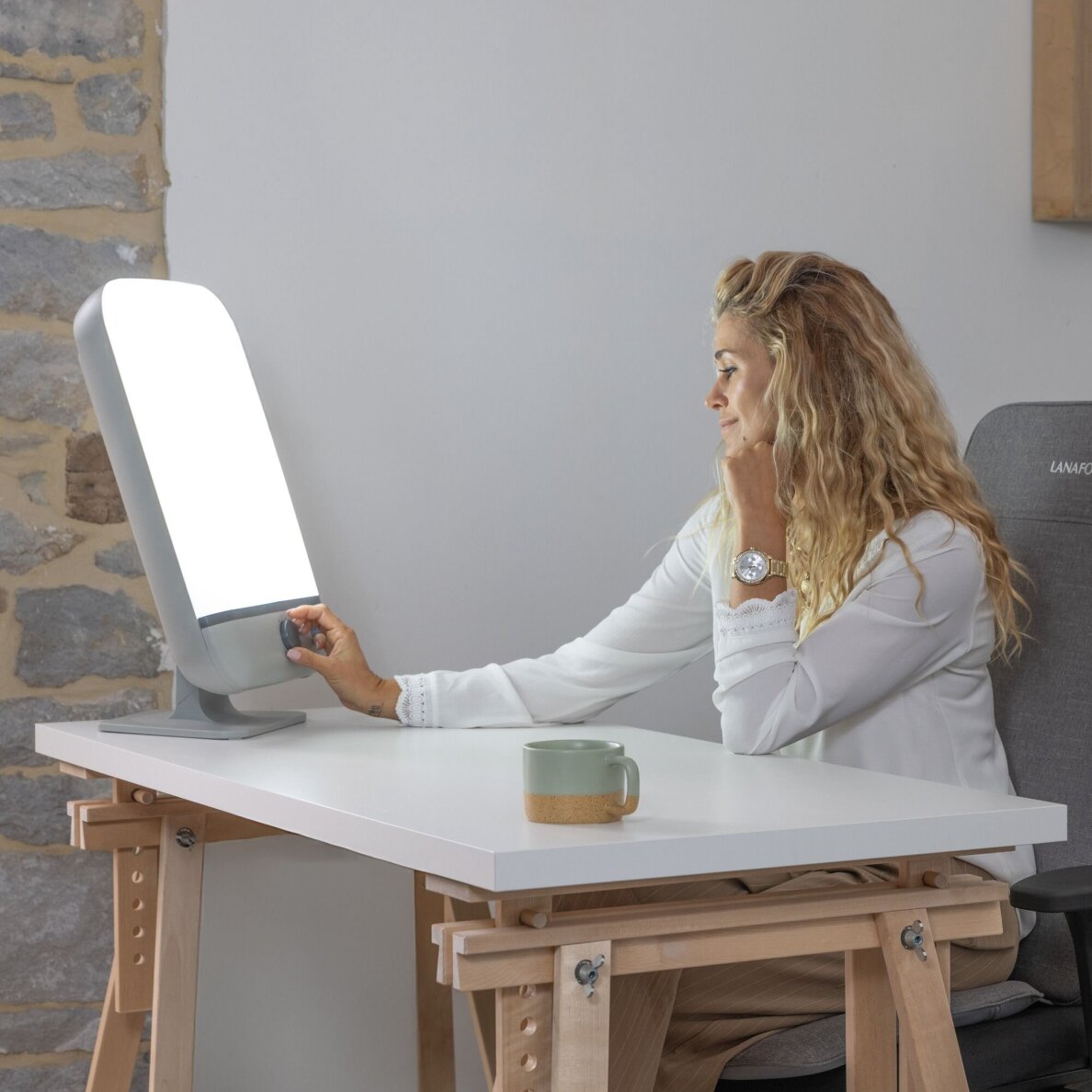 Gaismas terapijas lampa Lanaform Lumino Plus 14.000 Lux 3