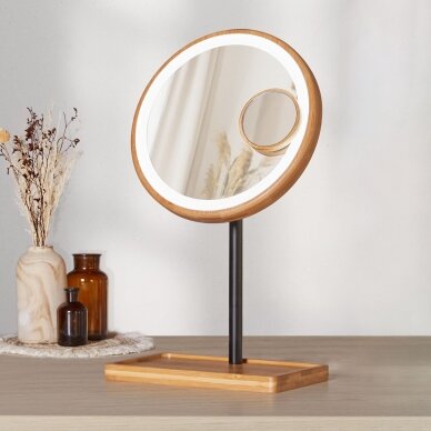 Vaizdą didinantis veidrodis (X1/X3) su LED apšvietimu Lanaform Bamboo Mirror 1
